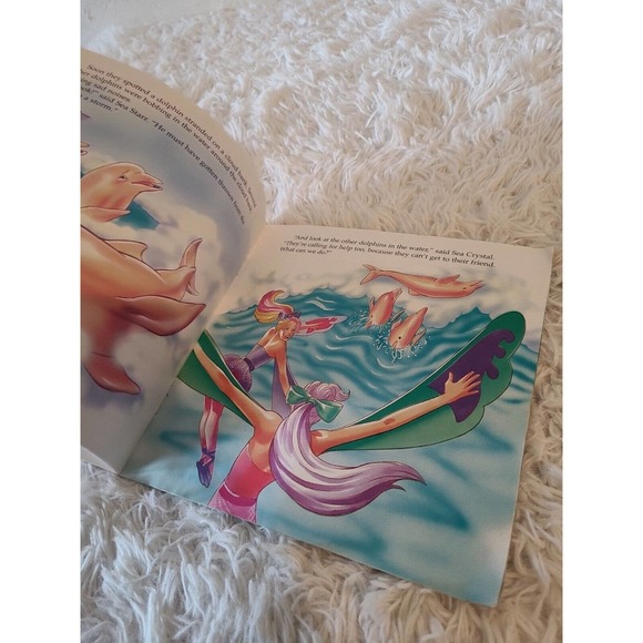 Vintage Sky Dancers Sea Starr's Day at the Beach By Alexandra Reid Story Book - Picture 6 of 7